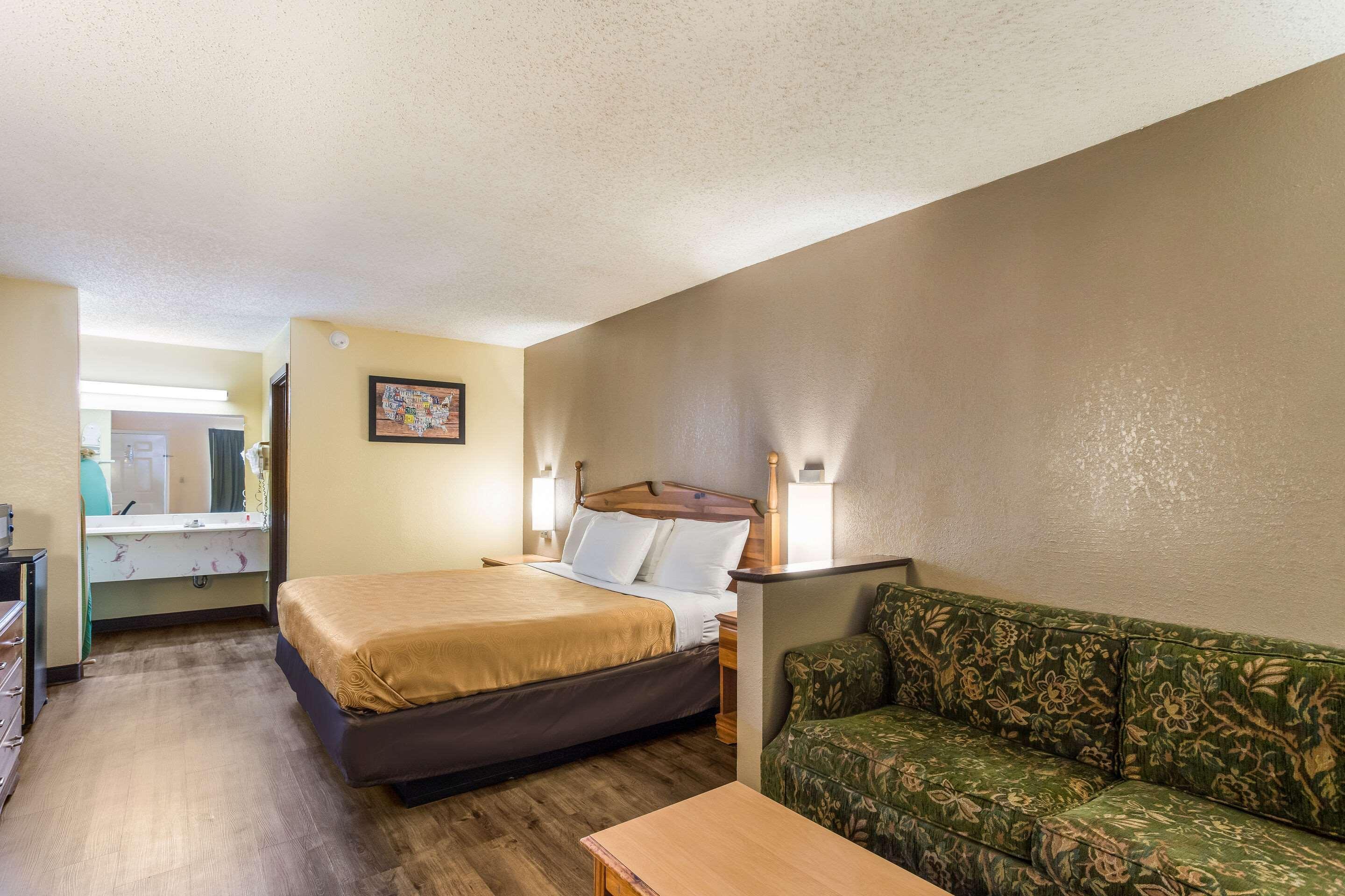 Econo Lodge Clinton Dış mekan fotoğraf