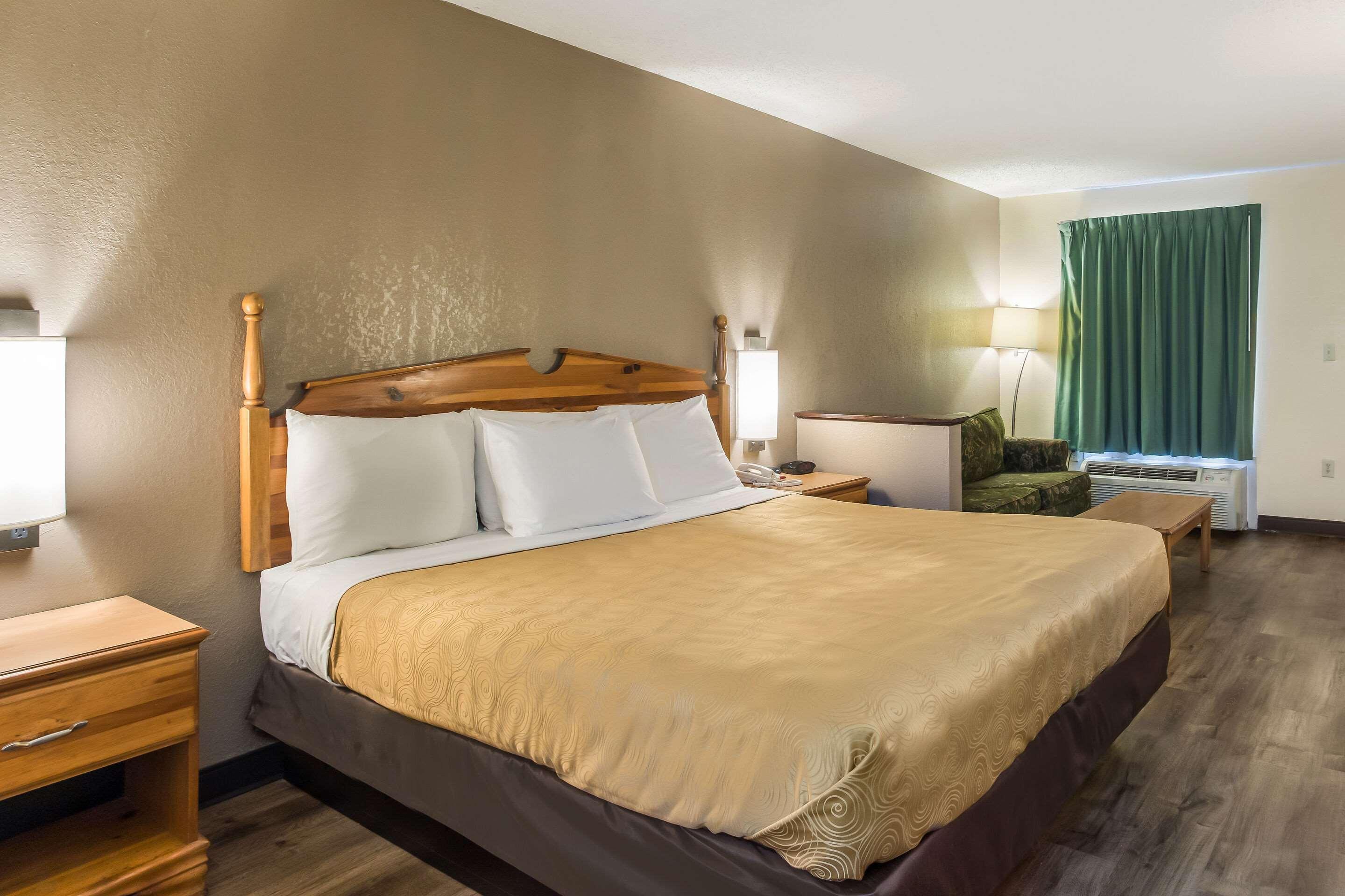 Econo Lodge Clinton Dış mekan fotoğraf